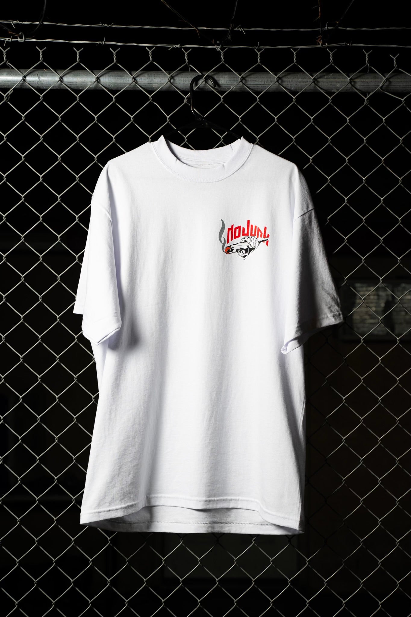 NOJUNK - Keep it Twisted Tee