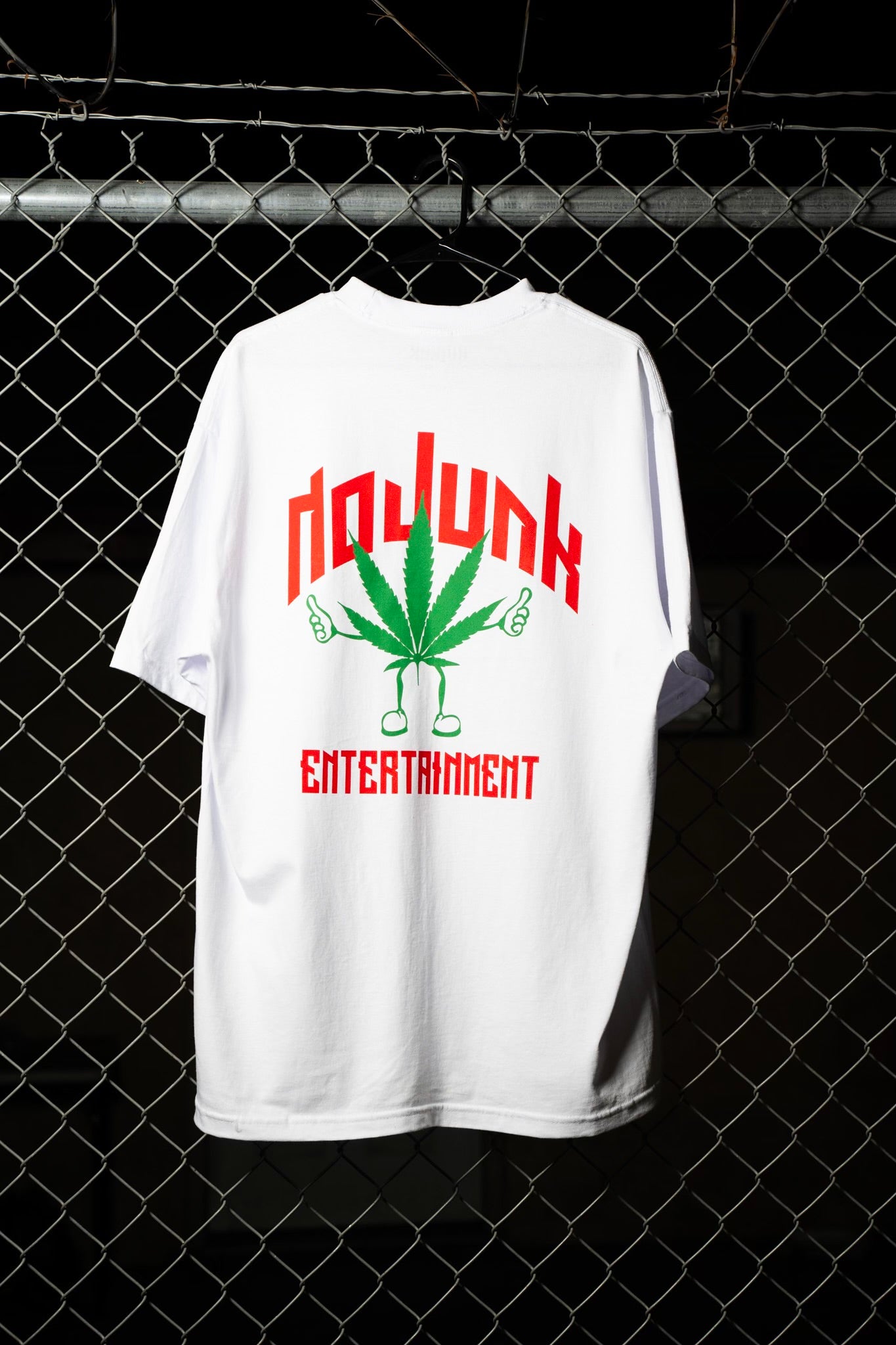 NOJUNK - Keep it Twisted Tee