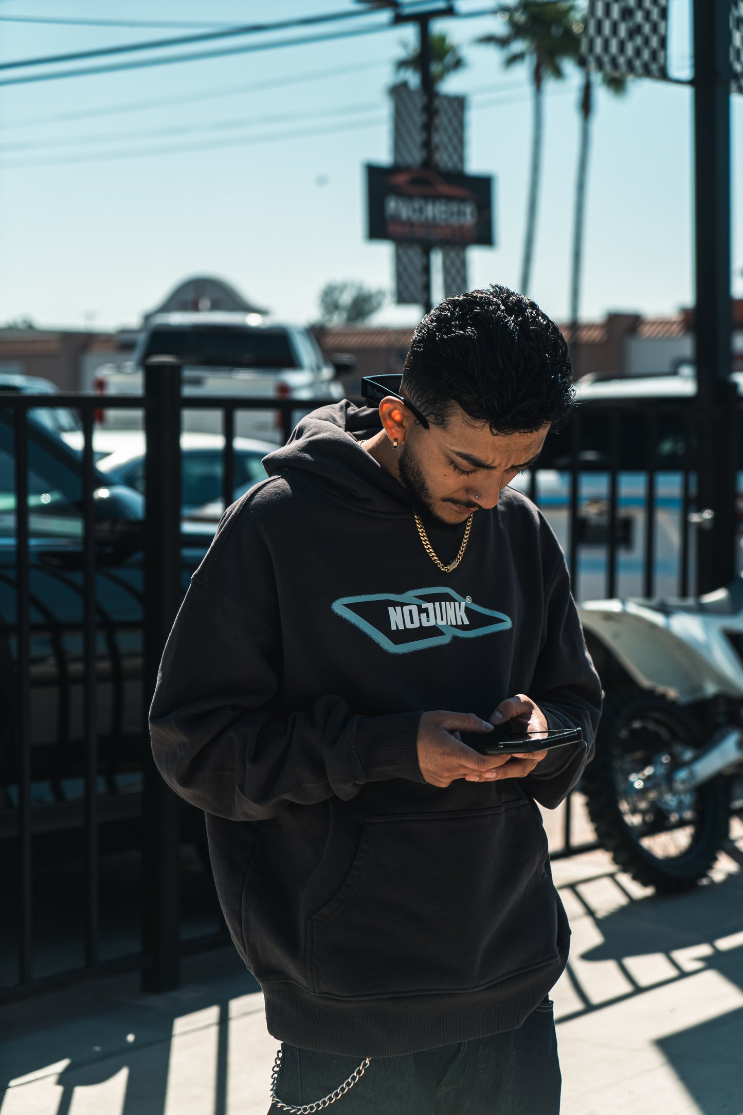 GLO HOODIE